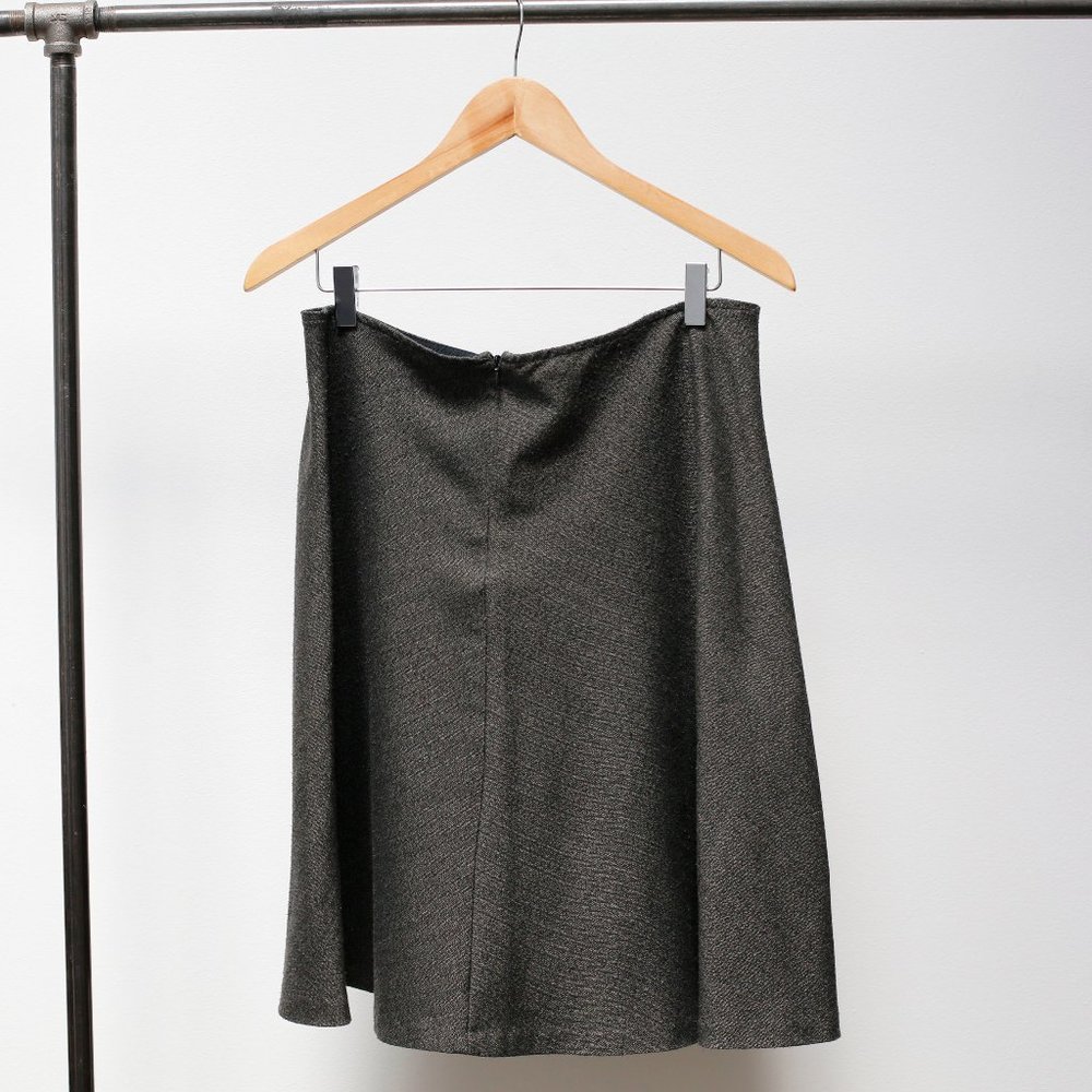 Necessary Objects olive green/black skirt